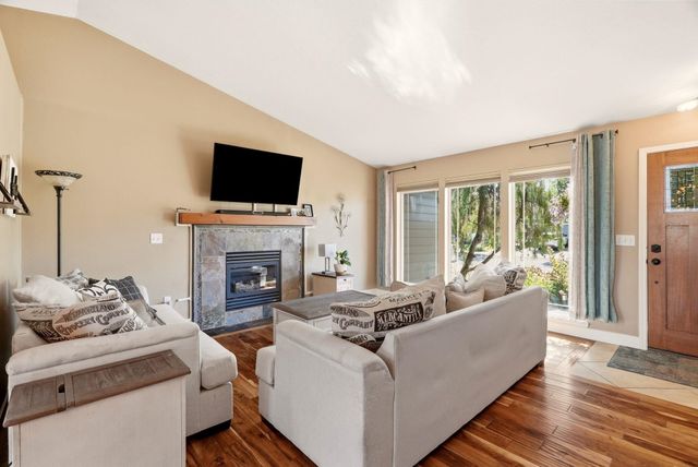 1111 S Newer Ct, Spokane Valley, WA 99037