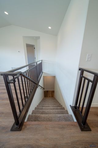 22905 GATEWAY DR, Box Elder, SD 57719