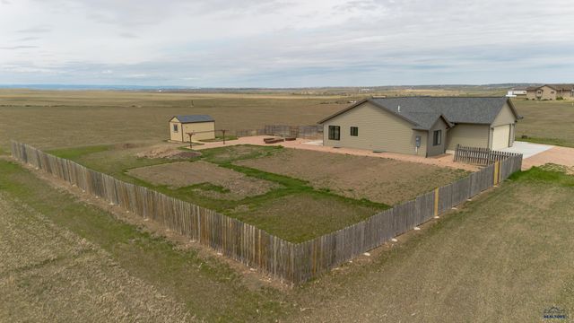 22905 GATEWAY DR, Box Elder, SD 57719