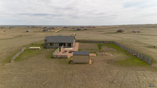 22905 GATEWAY DR, Box Elder, SD 57719