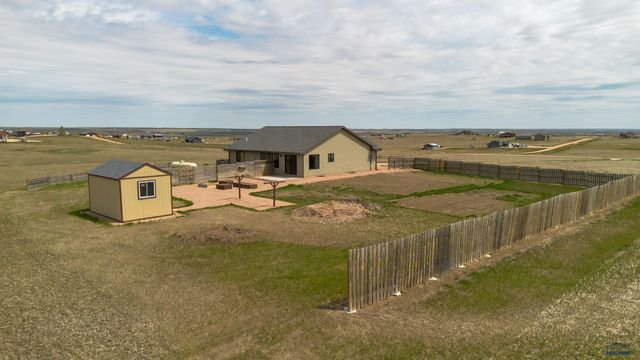 22905 GATEWAY DR, Box Elder, SD 57719