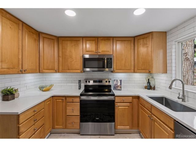 2255 Meade St, Denver, CO 80211