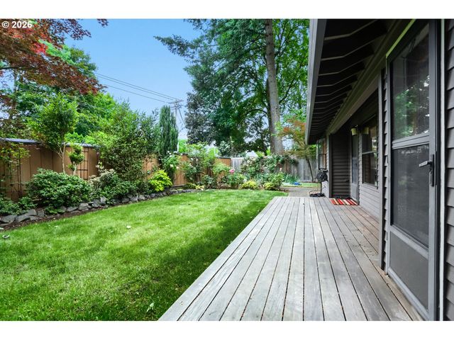 12970 Sw SCOUT Dr, Beaverton, OR 97008