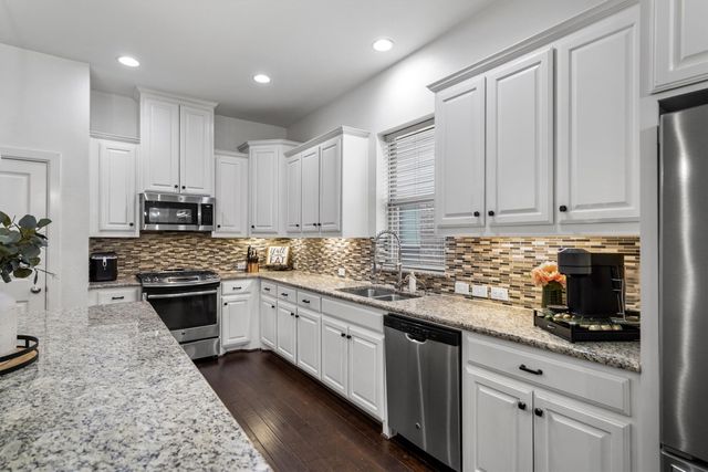 205 Sunrise Drive, Argyle, TX 76226