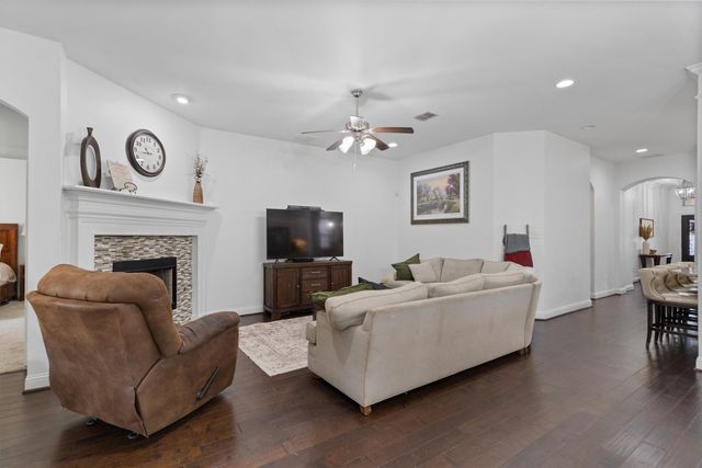 205 Sunrise Drive, Argyle, TX 76226