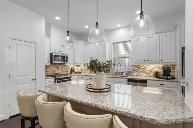 205 Sunrise Drive, Argyle, TX 76226