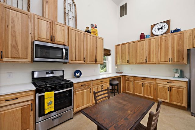 705 Peregrine WAY, Leander, TX 78641