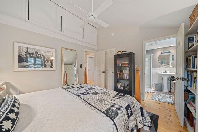 7 Elliot St, Kingston, MA 02364