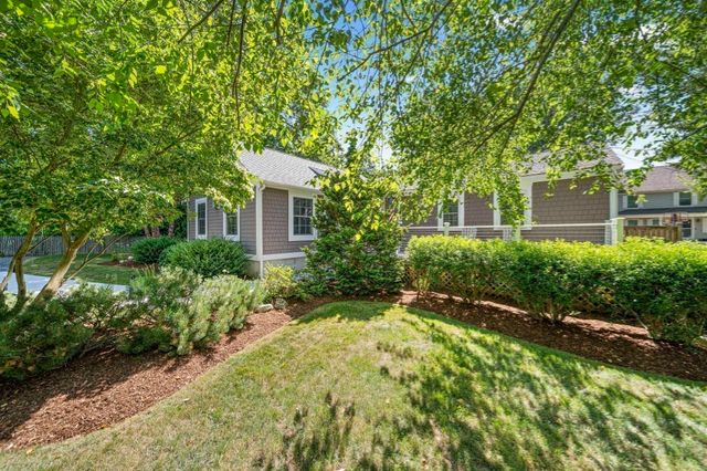 7 Elliot St, Kingston, MA 02364