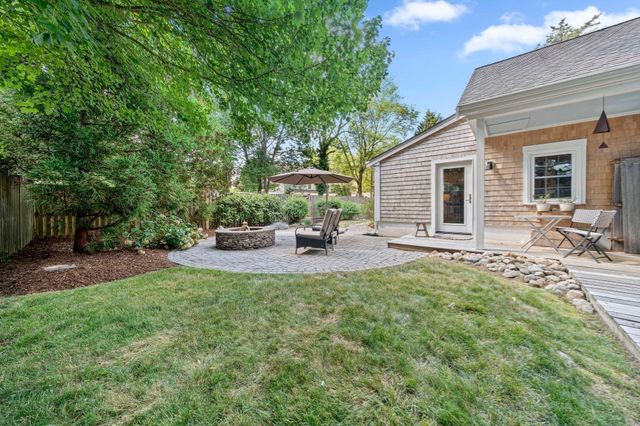 7 Elliot St, Kingston, MA 02364