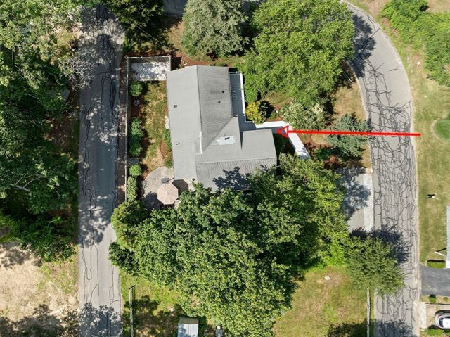 7 Elliot St, Kingston, MA 02364