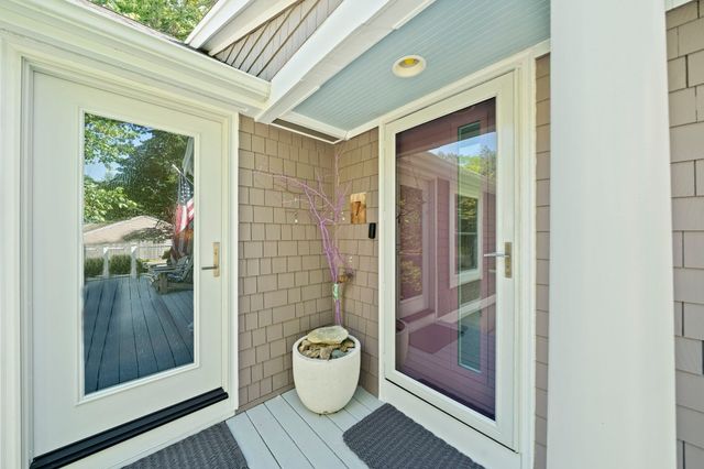 7 Elliot St, Kingston, MA 02364