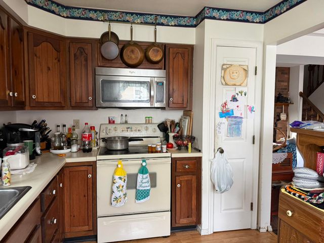 535 Weatherwood Lane, Valparaiso, IN 46383