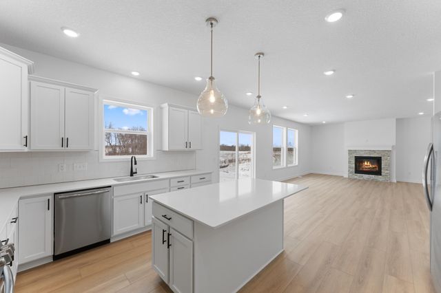 18593 Kennedy Street NW, Elk River, MN 55330