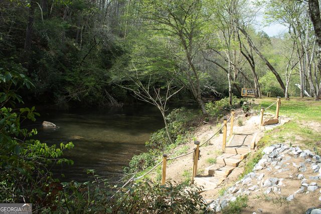 1088 Little Hawk Road, Sautee Nacoochee, GA 30571