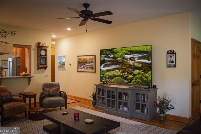 1088 Little Hawk Road, Sautee Nacoochee, GA 30571