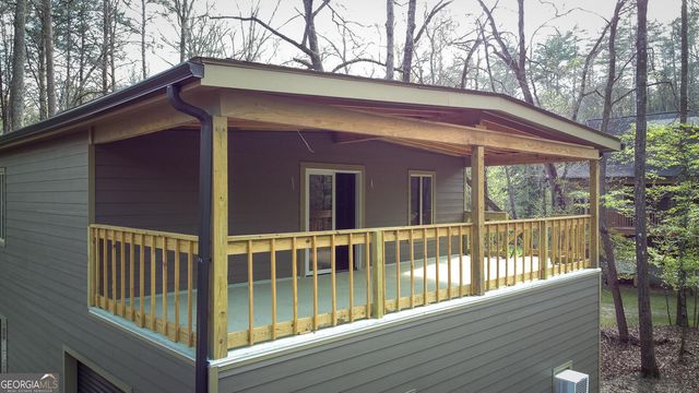 1088 Little Hawk Road, Sautee Nacoochee, GA 30571