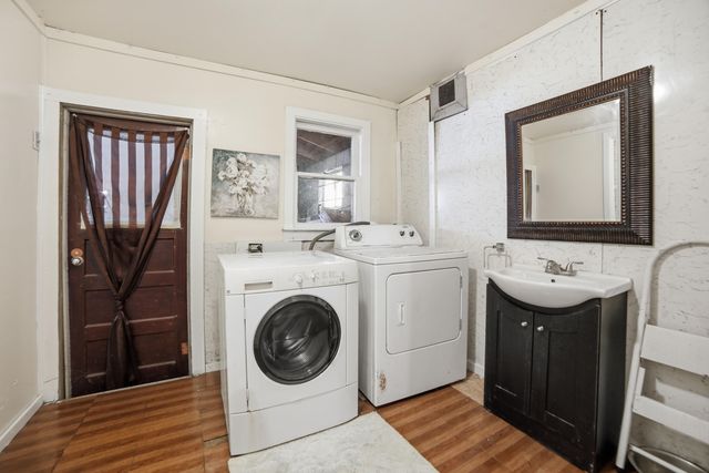 1238 E 1238 Martin Luther King Drive, Yates Twp, MI 49642