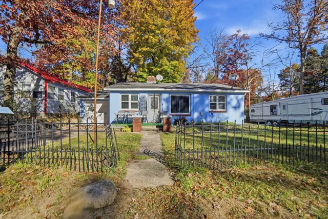 1238 E 1238 Martin Luther King Drive, Yates Twp, MI 49642