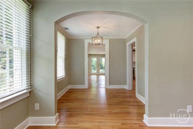 416 E 61st Street, Savannah, GA 31405