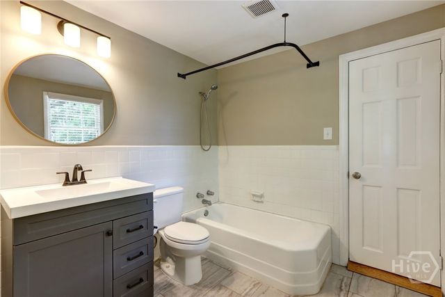 416 E 61st Street, Savannah, GA 31405