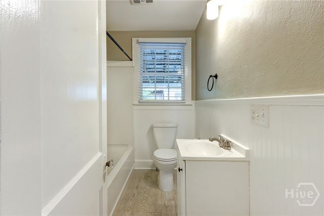 416 E 61st Street, Savannah, GA 31405