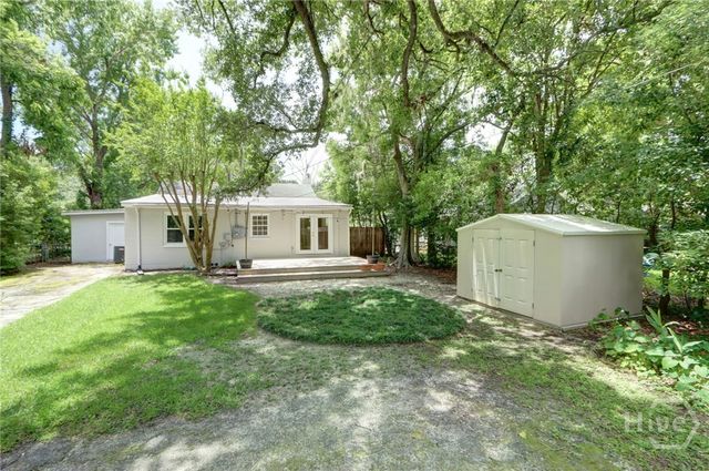 416 E 61st Street, Savannah, GA 31405