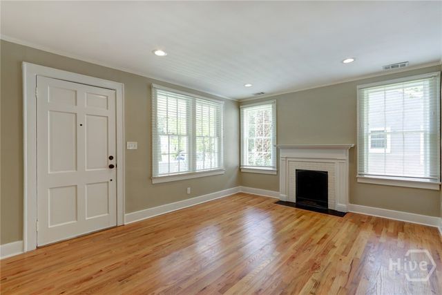 416 E 61st Street, Savannah, GA 31405