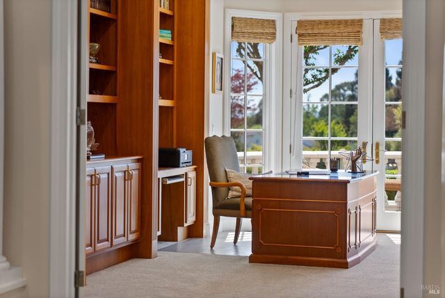 9988 Troon Ct, Windsor, CA 95492