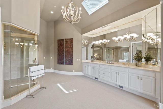 9988 Troon Ct, Windsor, CA 95492