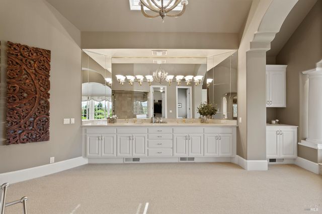 9988 Troon Ct, Windsor, CA 95492