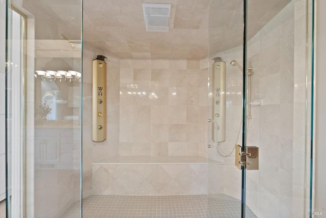 9988 Troon Ct, Windsor, CA 95492