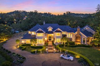 9988 Troon Ct, Windsor, CA 95492