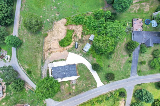 1196 White Oak Road, NW, Cleveland, TN 37312