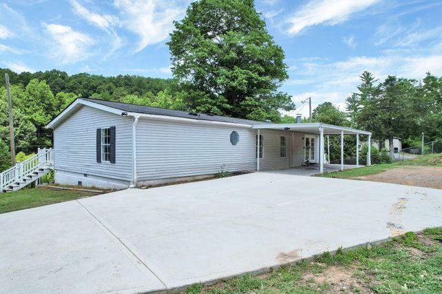 1196 White Oak Road, NW, Cleveland, TN 37312
