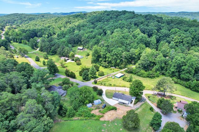 1196 White Oak Road, NW, Cleveland, TN 37312