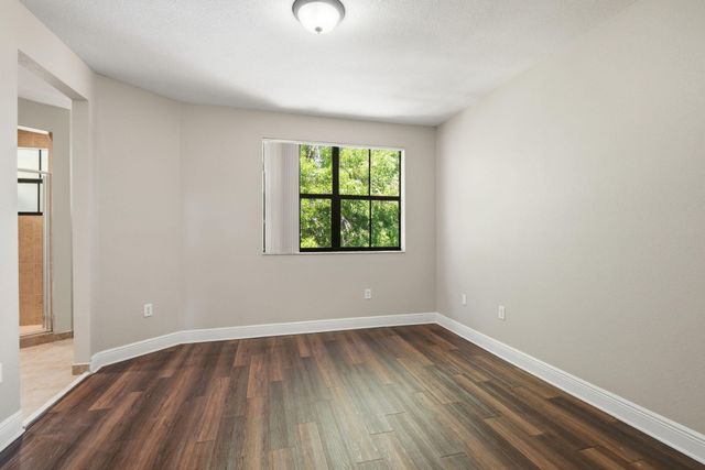 3720 SW 69th Avenue 3720, Miami, FL 33155
