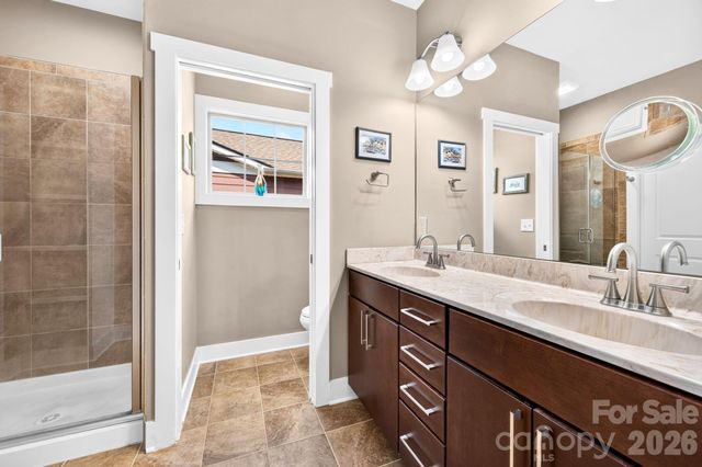 10 Meeting Street, Asheville, NC 28803