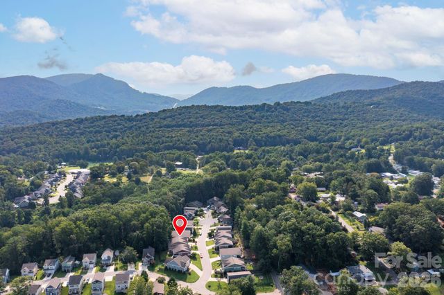 10 Meeting Street, Asheville, NC 28803