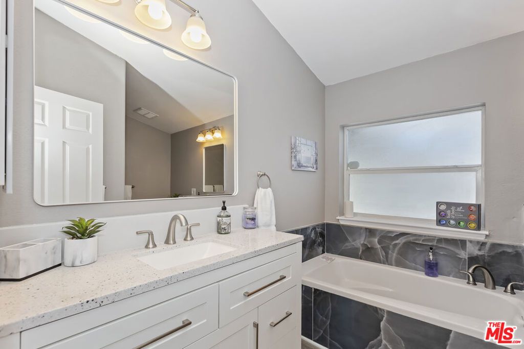 Image 12 of property listing at 391 Montclair Drive 147, Big Bear City, CA 92314