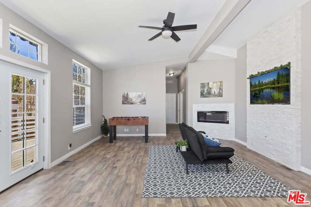 Image 9 of property listing at 391 Montclair Drive 147, Big Bear City, CA 92314