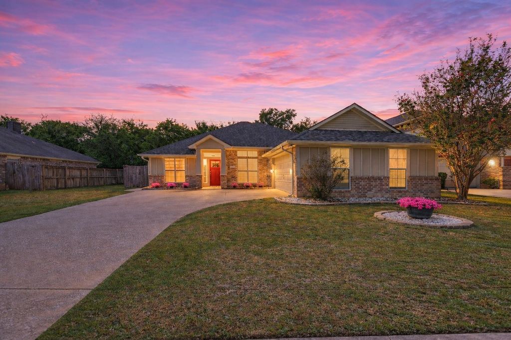 10926 Westhaven Cir, Flint, TX 75762