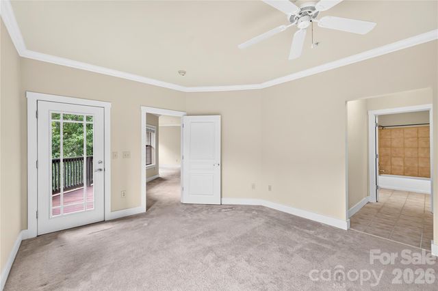 9 Kenilworth Knolls 303, Asheville, NC 28805