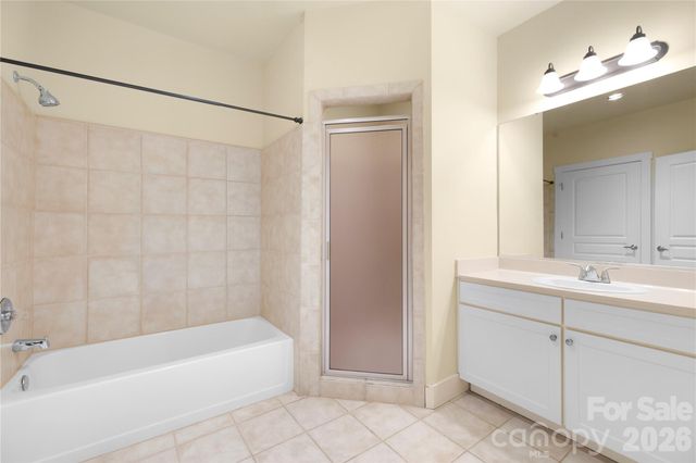 9 Kenilworth Knolls 303, Asheville, NC 28805