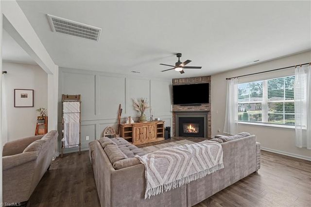 3425 Millennium Drive, Greensboro, NC 27455