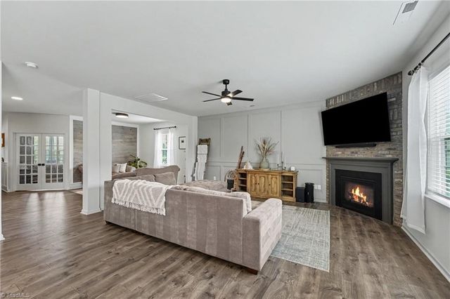 3425 Millennium Drive, Greensboro, NC 27455