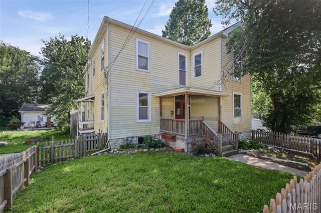 407 E 9th Street, Alton, IL 62002