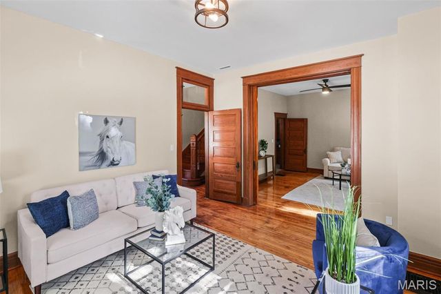 407 E 9th Street, Alton, IL 62002