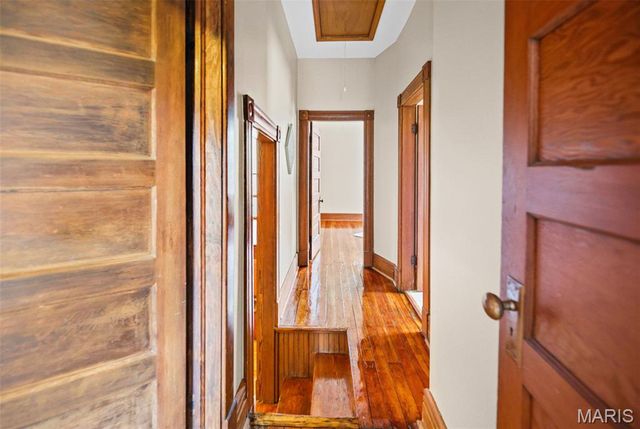 407 E 9th Street, Alton, IL 62002