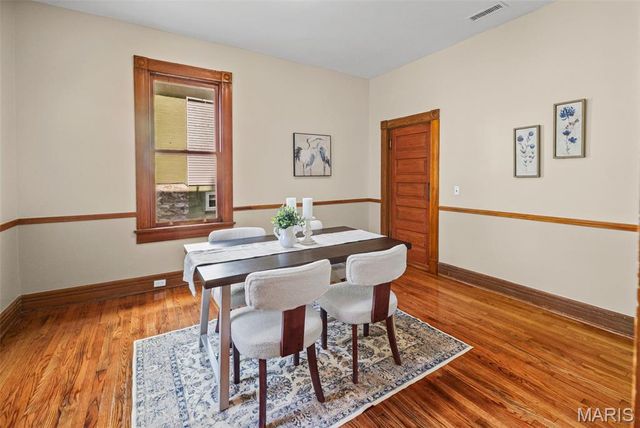 407 E 9th Street, Alton, IL 62002